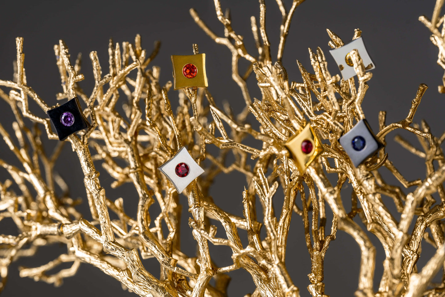 Quadrad shoes jewelry (synthetic sapphire)